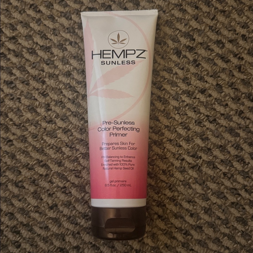 Hempz Pre-Sunless Color Perfecting Primer - Pink and White